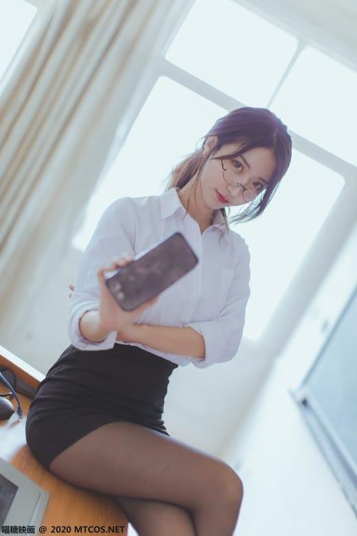 喵糖映画 VOL.282 OL黑丝教师至服 [29P/217MB]-2