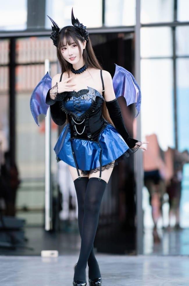羽生三未 NO.13 小恶魔 漫展返图 [12P-132M]-1