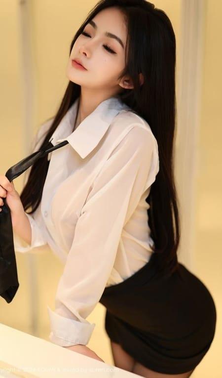 [YouMi尤蜜荟]2024.04.12 VOL.1050 谭小灵[90+1P/738MB]-1