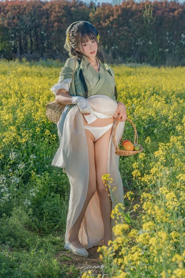 咬一口兔娘(yiko湿润兔) – 五月作品『田耕记』 [74P1V-1.81GB]-1