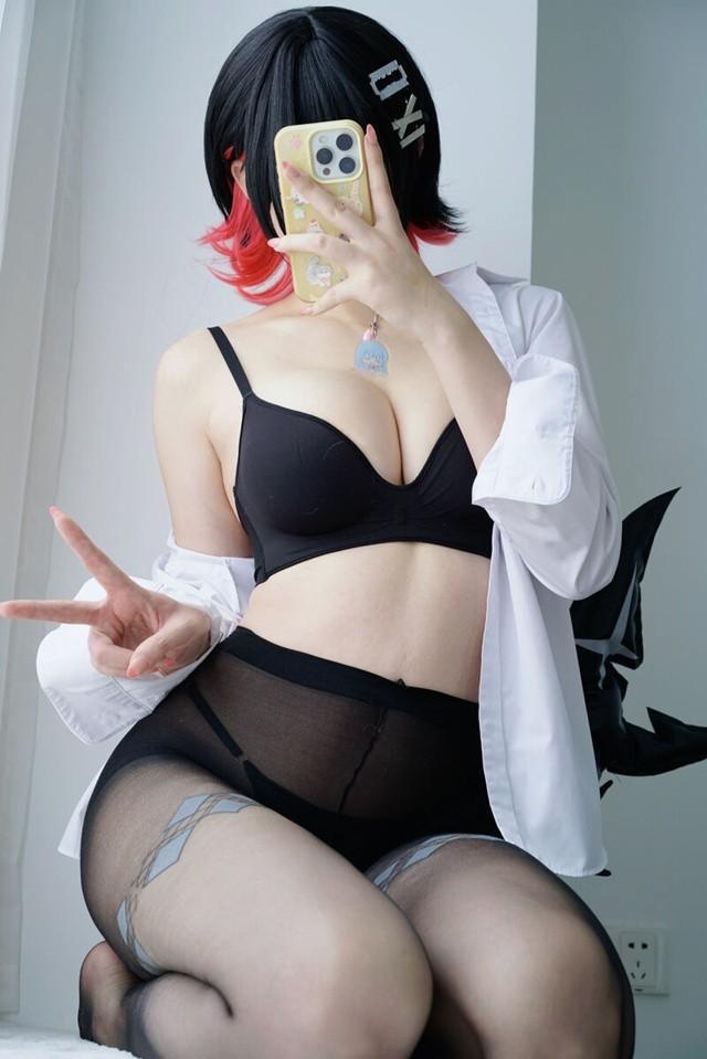 眼酱大魔王w – NO.106 Fantia 2025年9月订阅[31P-3MB]-2