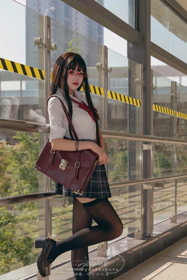 咬一口兔娘(yiko湿润兔) – 23十二月作品『电车惊魂』期待 [71P+1V 1.22GB]-3