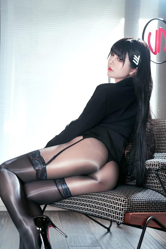 半半子 – NO.115 蔚蓝档案 调月莉音 内衣OL[41P3V-293MB]-2
